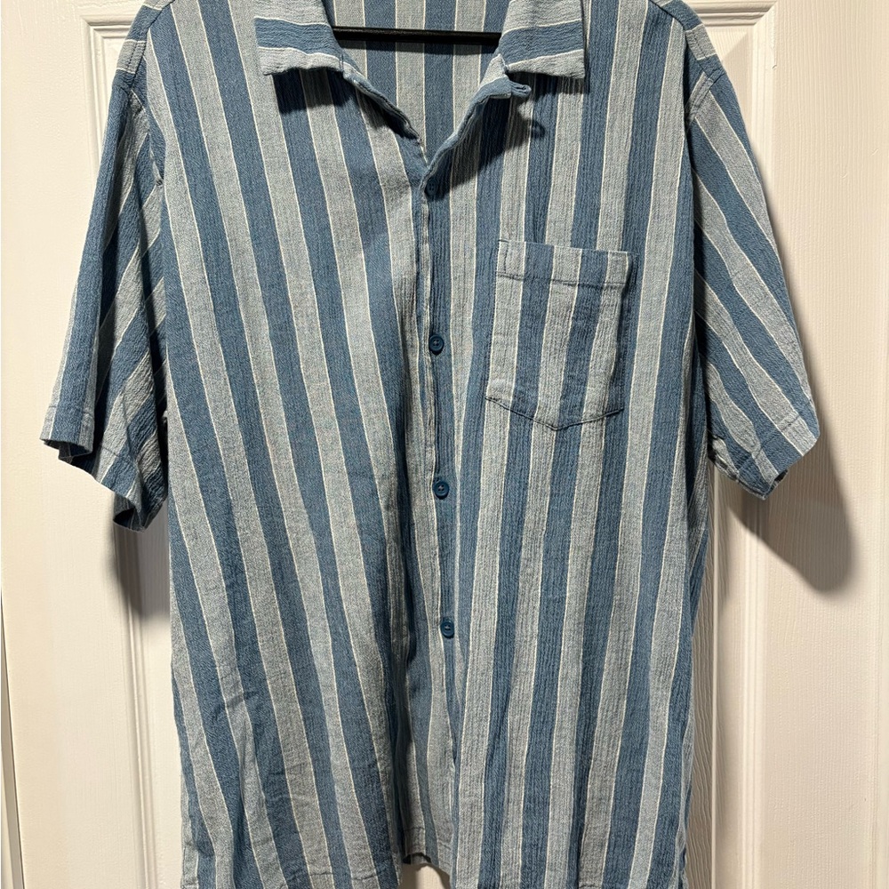 Standard Cloth striped s/s button up